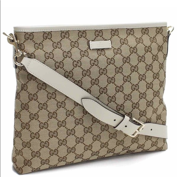 Gucci Handbags - Gucci creme cross body